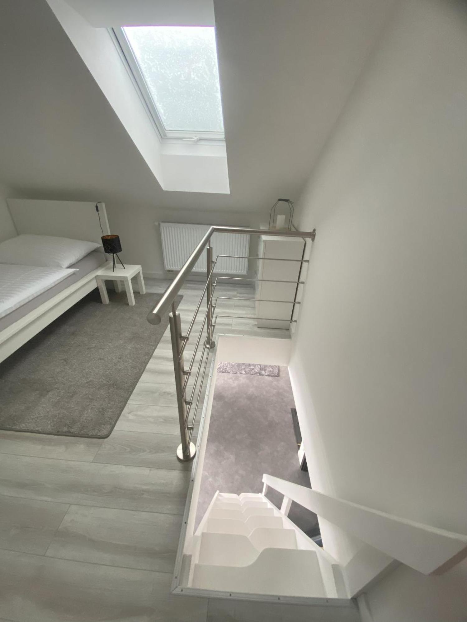 Deer House Apartment *